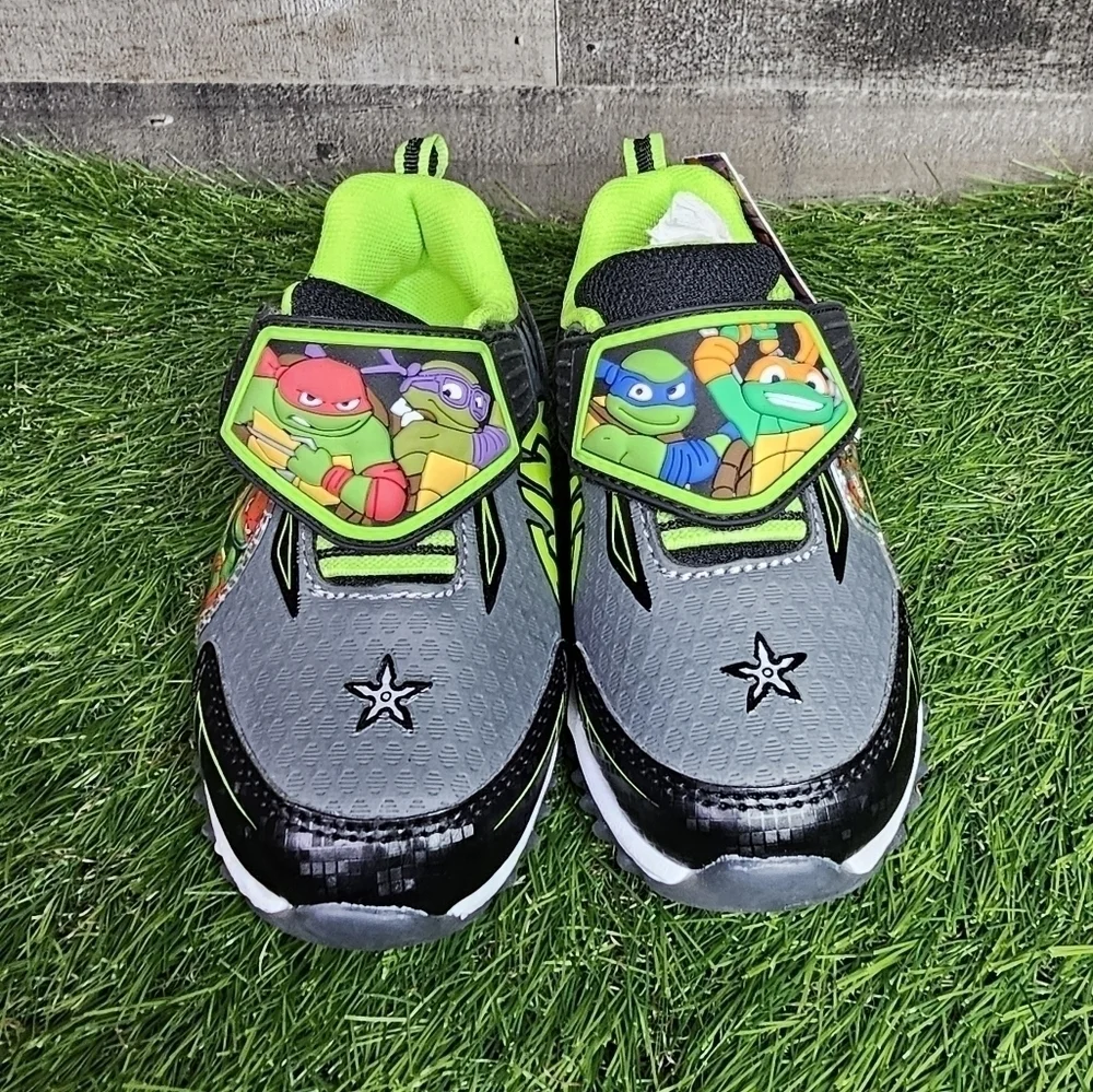 New Mutant Ninja Turtles Light-Up Sneakers | 7